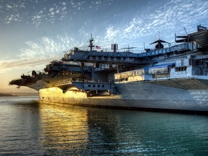 aircraft carrier, sea