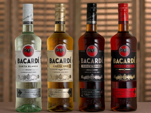 RUS, four, Bottles, Bacardi