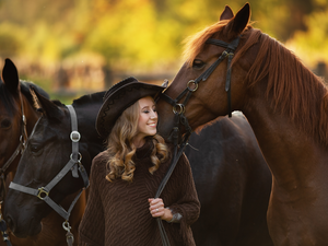 bloodstock, Women, Hat