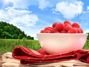 bowl, raspberries