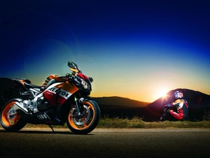 Honda CBR 1000 RR, Motorcyclist