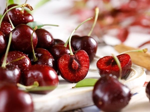 cherries, Halves