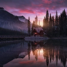 trees, Emerald Lake, Province of British Columbia, house, Canada, clouds, Floodlit, viewes, bridge, Yoho National Park, Mountains, Great Sunsets, lake