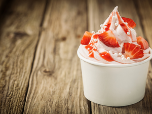 strawberries, ice cream, cuts