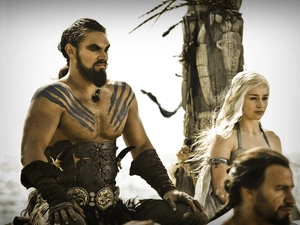 Game of Thrones, Daenerys - Emilia Clarke, Khal Drogo - Jason Momoa, Game Of Thrones