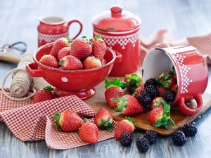 color, strawberries, blackberries, dishes