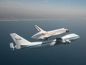 cosmic, Boeing 747, ferry