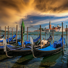 Basilica of San Giorgio Maggiore, Canal Grande, Harbour, Venice, Gondolas, Narrows, Lighthouse, Italy, clouds, boats