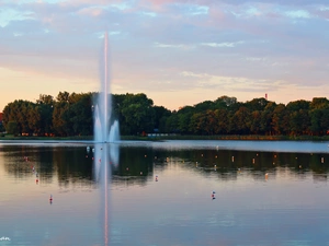 Poznań, fountain, Lake Malta