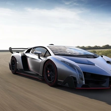 Lamborghini Veneno, road