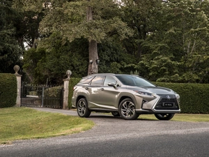 Lexus RX 450hL