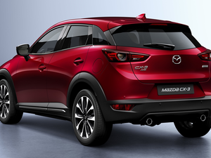 AWD, red hot, Mazda CX-3