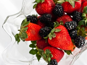 plateau, strawberries, blackberries
