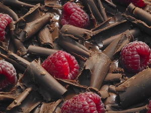 raspberries, chocolate, Chips