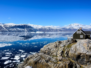 house, Uummannaq Island, River, winter, Mountains, Greenland