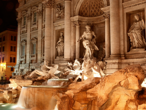 Fontanna Di Trevi, Rome, Italy, statues