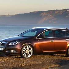 Opel Insignia Cosmo Combi, sea