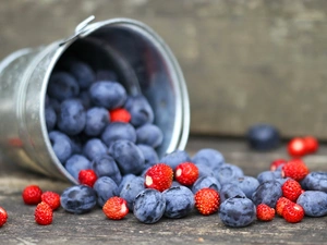 Strawberries, harvest