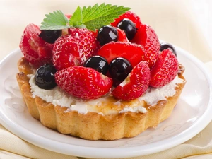 Fruits, strawberries, cakes, Tarts, facial flushing