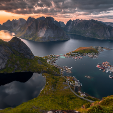 Reine Village, Mountains, Norwegian Sea, Norway, Village Hamnøy, Lofoten