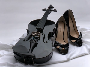 violin, stiletto boots