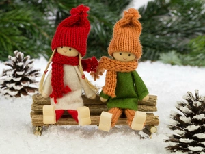 snow, winter, Snow White, cones, dolls