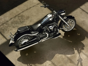 Yamaha XV1900A Midnight Star, chrome